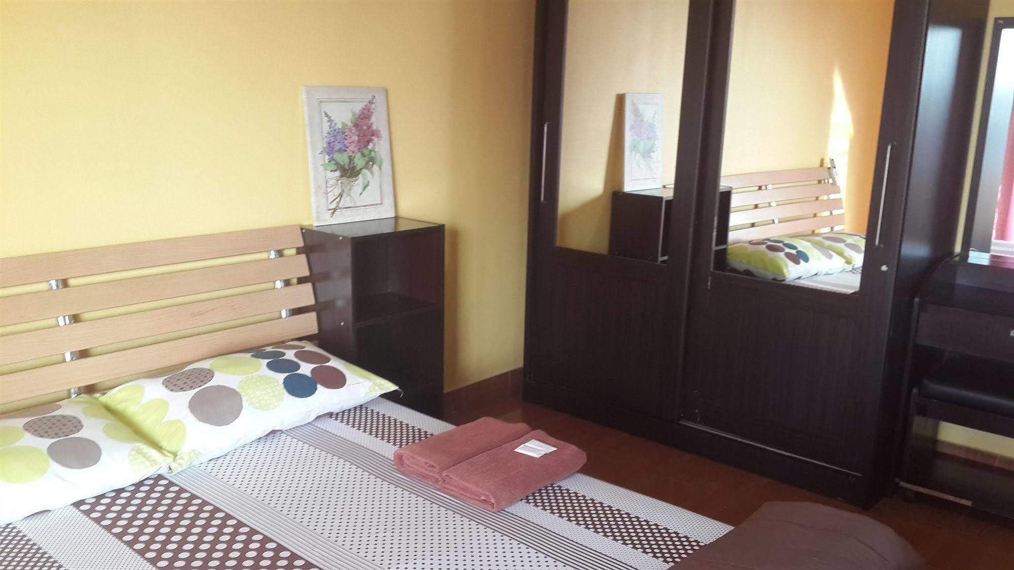 Benjaratch Boutique Apartment Bangkok Eksteriør billede